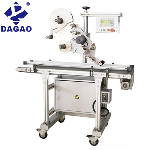 DG-CA2000型 自動(dòng)貼標(biāo)機(jī)、貼標(biāo)簽機(jī)